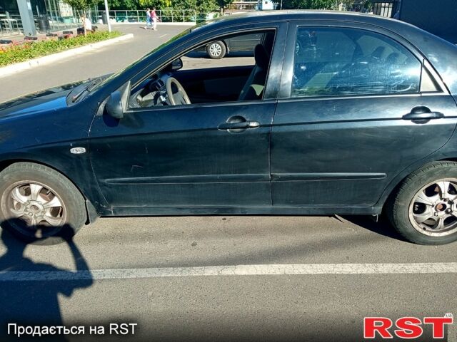 Кіа Черато, об'ємом двигуна 1.6 л та пробігом 280 тис. км за 4000 $, фото 5 на Automoto.ua