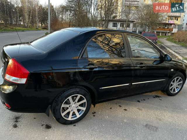 Киа Черато, объемом двигателя 1.58 л и пробегом 180 тыс. км за 5000 $, фото 10 на Automoto.ua