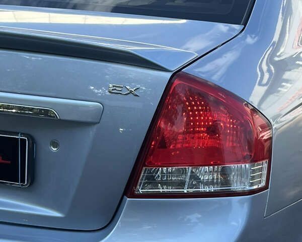 Киа Черато, объемом двигателя 2 л и пробегом 178 тыс. км за 5700 $, фото 9 на Automoto.ua