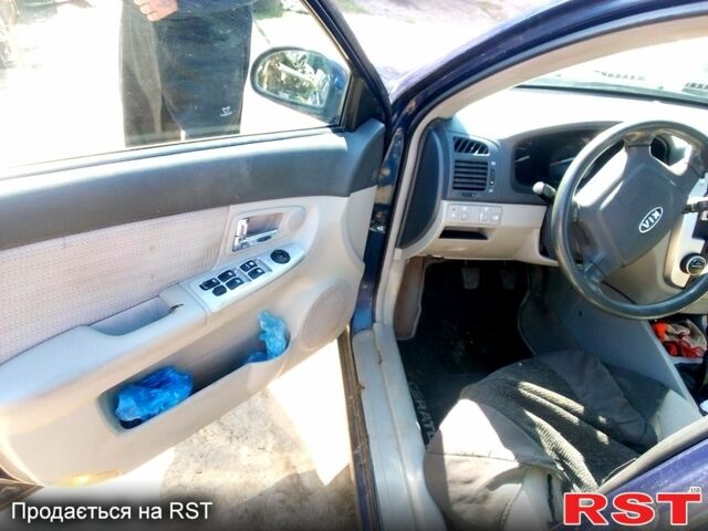 Киа Черато, объемом двигателя 15 л и пробегом 0 тыс. км за 5800 $, фото 2 на Automoto.ua