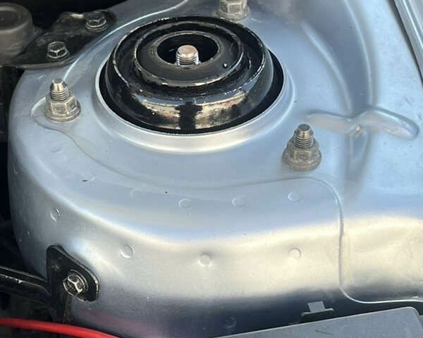 Киа Черато, объемом двигателя 2 л и пробегом 178 тыс. км за 5700 $, фото 14 на Automoto.ua