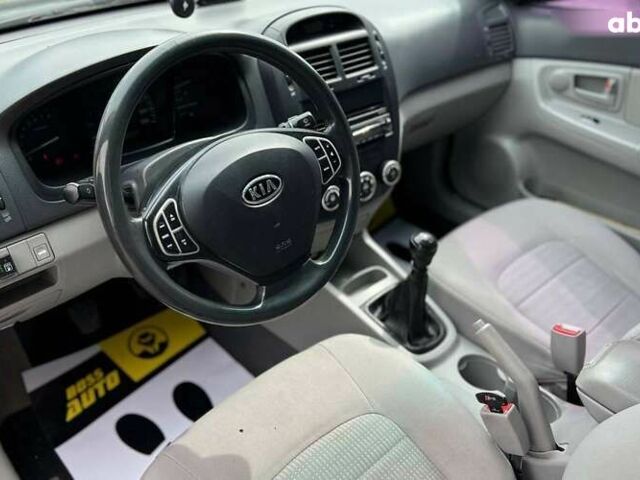 Киа Черато, объемом двигателя 0 л и пробегом 190 тыс. км за 4600 $, фото 8 на Automoto.ua