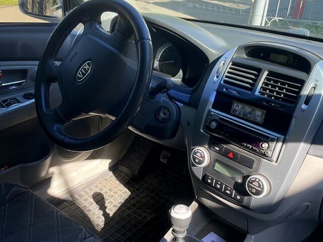 Киа Черато, объемом двигателя 1.6 л и пробегом 253 тыс. км за 5000 $, фото 6 на Automoto.ua
