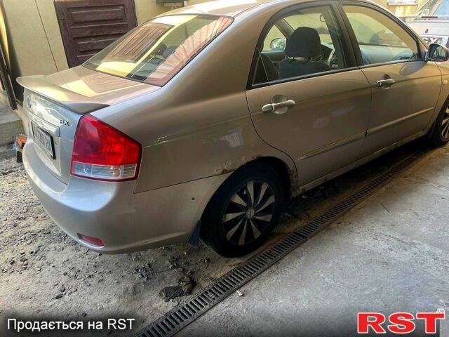 Киа Черато, объемом двигателя 1.6 л и пробегом 220 тыс. км за 2850 $, фото 2 на Automoto.ua