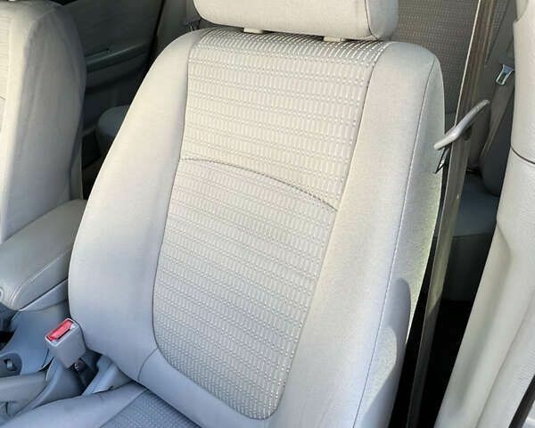 Киа Черато, объемом двигателя 2 л и пробегом 178 тыс. км за 5700 $, фото 28 на Automoto.ua