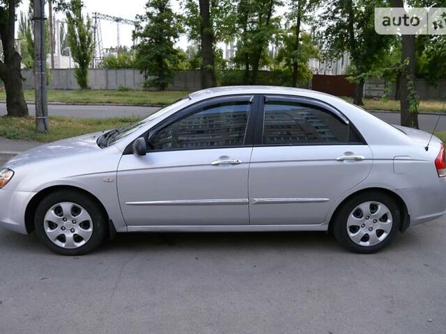 Киа Черато, объемом двигателя 1.6 л и пробегом 275 тыс. км за 5100 $, фото 25 на Automoto.ua