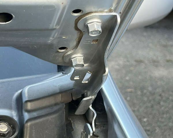 Киа Черато, объемом двигателя 2 л и пробегом 178 тыс. км за 5700 $, фото 13 на Automoto.ua