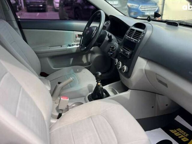 Киа Черато, объемом двигателя 0 л и пробегом 190 тыс. км за 4600 $, фото 16 на Automoto.ua