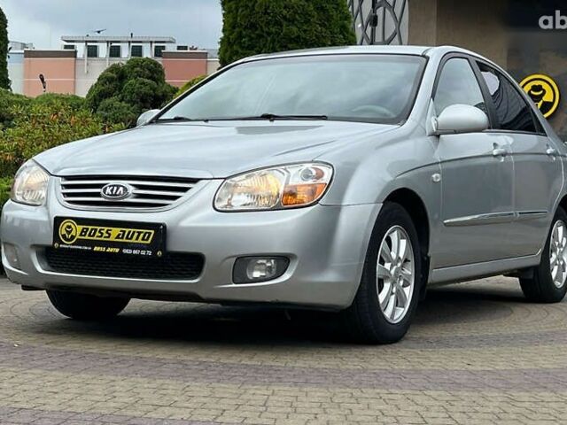 Киа Черато, объемом двигателя 1.6 л и пробегом 197 тыс. км за 4900 $, фото 2 на Automoto.ua
