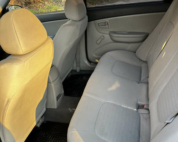 Киа Черато, объемом двигателя 1.58 л и пробегом 180 тыс. км за 5000 $, фото 8 на Automoto.ua