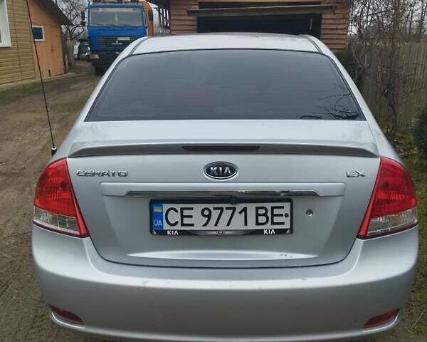 Киа Черато, объемом двигателя 2 л и пробегом 270 тыс. км за 3600 $, фото 2 на Automoto.ua