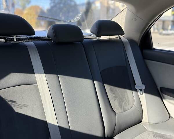 Киа Черато, объемом двигателя 1.6 л и пробегом 208 тыс. км за 5300 $, фото 21 на Automoto.ua
