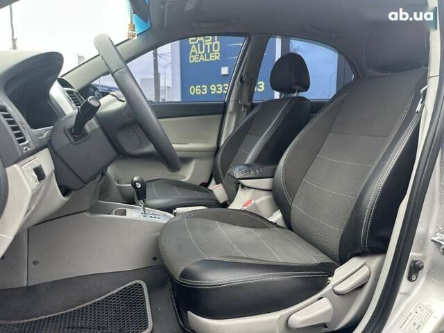 Киа Черато, объемом двигателя 0 л и пробегом 188 тыс. км за 4990 $, фото 13 на Automoto.ua