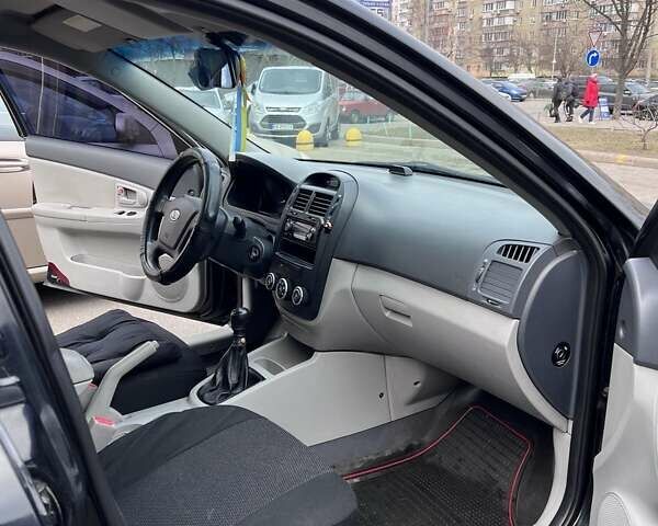 Кіа Черато, об'ємом двигуна 1.59 л та пробігом 237 тис. км за 4350 $, фото 2 на Automoto.ua