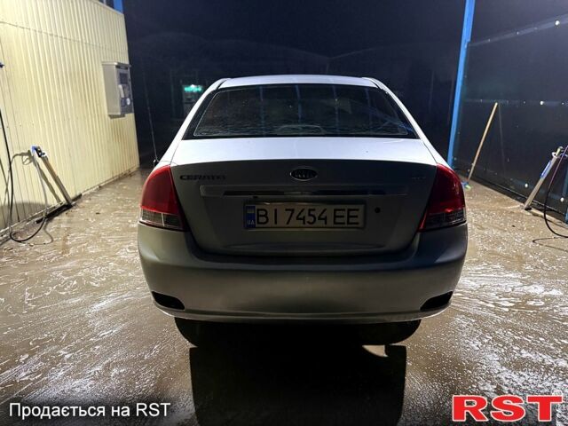 Киа Черато, объемом двигателя 1.6 л и пробегом 200 тыс. км за 3850 $, фото 4 на Automoto.ua