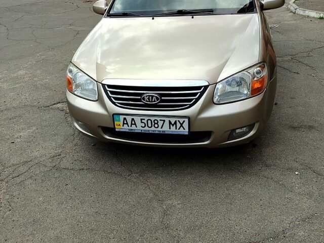 Кіа Черато, об'ємом двигуна 2 л та пробігом 190 тис. км за 5500 $, фото 3 на Automoto.ua