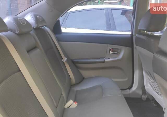 Киа Черато, объемом двигателя 1.6 л и пробегом 238 тыс. км за 5200 $, фото 13 на Automoto.ua