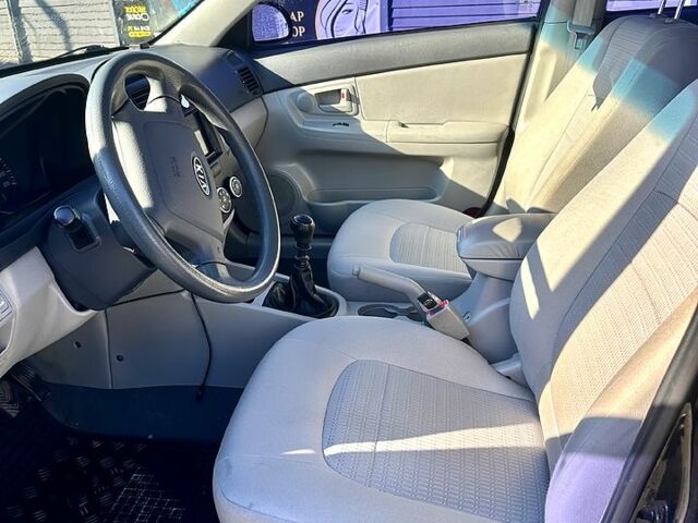 Киа Черато, объемом двигателя 1.6 л и пробегом 149 тыс. км за 4790 $, фото 1 на Automoto.ua