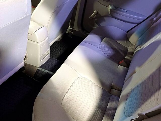Киа Черато, объемом двигателя 16 л и пробегом 255 тыс. км за 4300 $, фото 3 на Automoto.ua