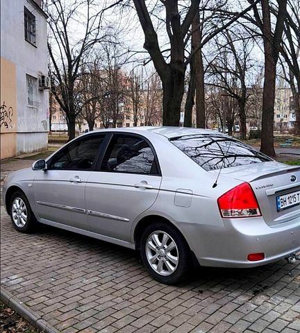 Кіа Черато, об'ємом двигуна 1.6 л та пробігом 232 тис. км за 5200 $, фото 9 на Automoto.ua