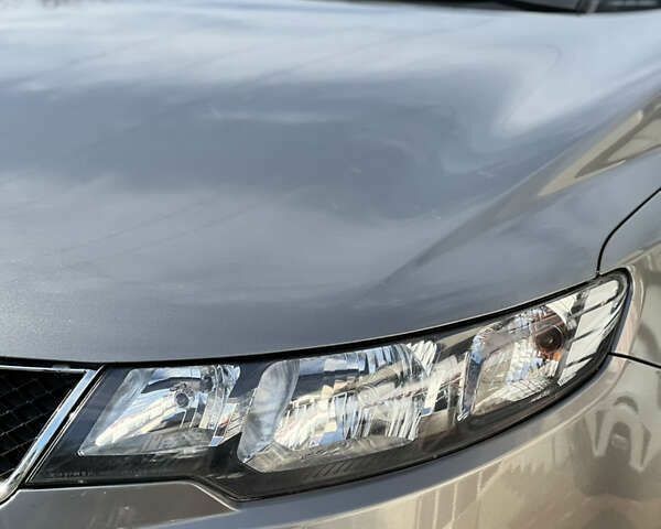 Киа Черато, объемом двигателя 1.6 л и пробегом 117 тыс. км за 7777 $, фото 13 на Automoto.ua