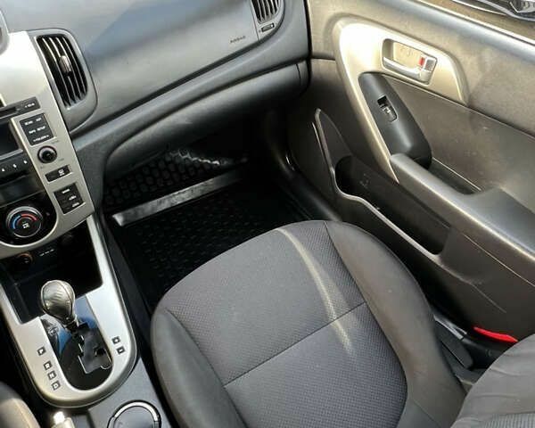 Киа Черато, объемом двигателя 1.6 л и пробегом 117 тыс. км за 7777 $, фото 27 на Automoto.ua