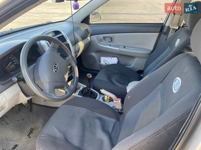 Киа Черато, объемом двигателя 1.59 л и пробегом 280 тыс. км за 5200 $, фото 15 на Automoto.ua