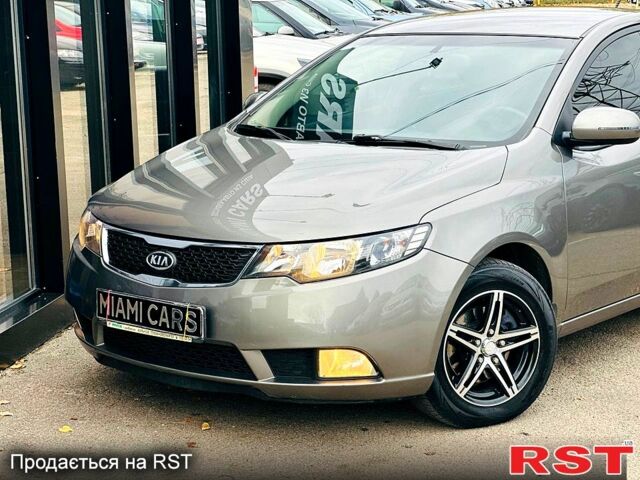 Киа Черато, объемом двигателя 1.6 л и пробегом 148 тыс. км за 7999 $, фото 1 на Automoto.ua