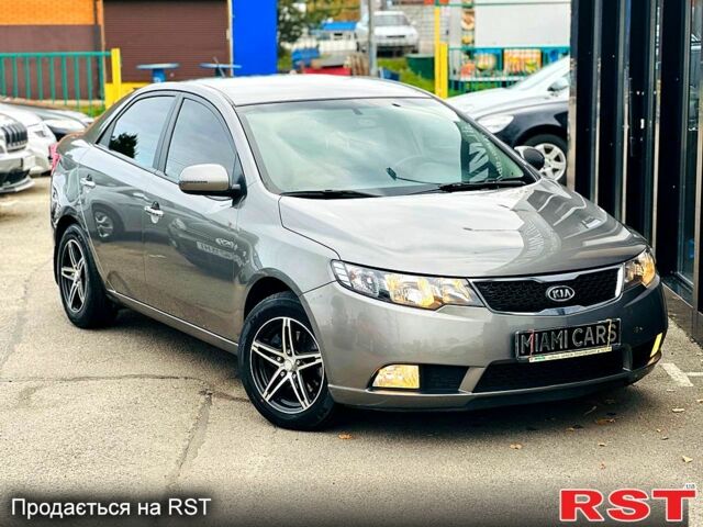 Киа Черато, объемом двигателя 1.6 л и пробегом 148 тыс. км за 7999 $, фото 5 на Automoto.ua
