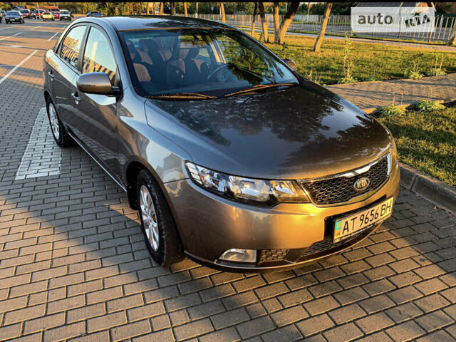 Киа Черато, объемом двигателя 0 л и пробегом 140 тыс. км за 7900 $, фото 15 на Automoto.ua