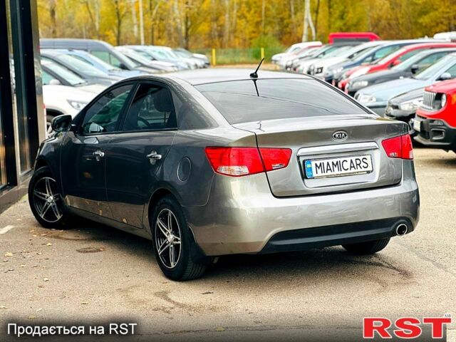 Киа Черато, объемом двигателя 1.6 л и пробегом 148 тыс. км за 7999 $, фото 3 на Automoto.ua