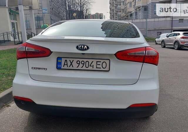 Кіа Черато, об'ємом двигуна 1.59 л та пробігом 151 тис. км за 9600 $, фото 4 на Automoto.ua