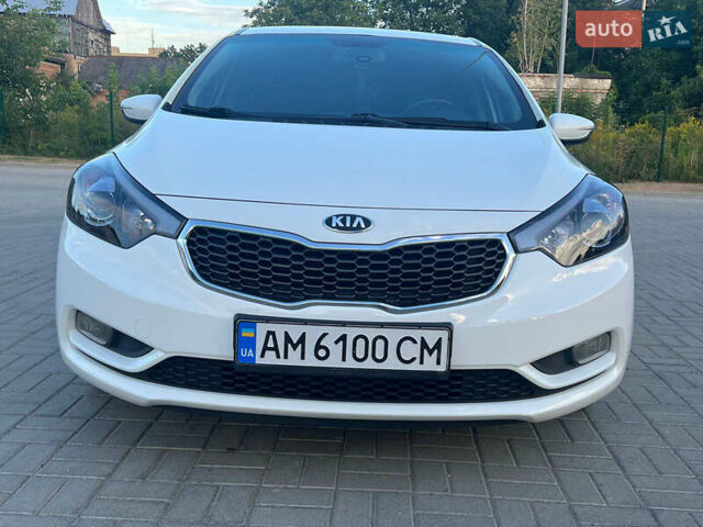 Кіа Черато, об'ємом двигуна 1.6 л та пробігом 106 тис. км за 9000 $, фото 7 на Automoto.ua