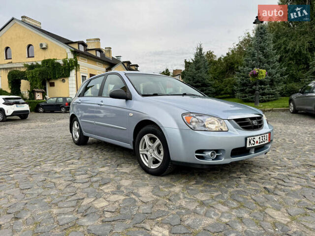 Серый Киа Черато, объемом двигателя 1.6 л и пробегом 133 тыс. км за 4900 $, фото 4 на Automoto.ua