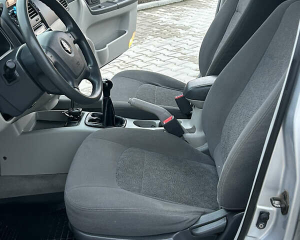 Серый Киа Черато, объемом двигателя 1.6 л и пробегом 177 тыс. км за 4000 $, фото 15 на Automoto.ua