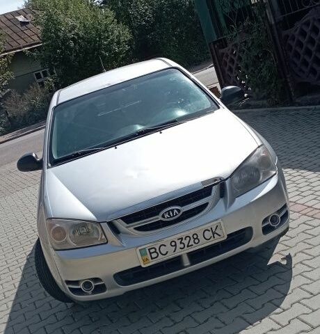 Сірий Кіа Черато, об'ємом двигуна 1.6 л та пробігом 250 тис. км за 3199 $, фото 1 на Automoto.ua