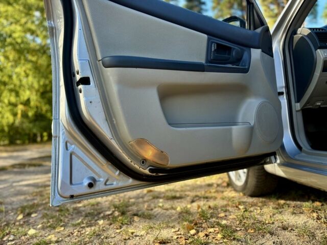 Серый Киа Черато, объемом двигателя 1.6 л и пробегом 221 тыс. км за 3500 $, фото 12 на Automoto.ua