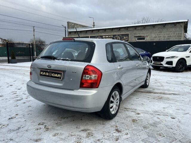 Серый Киа Черато, объемом двигателя 1.6 л и пробегом 104 тыс. км за 5850 $, фото 6 на Automoto.ua