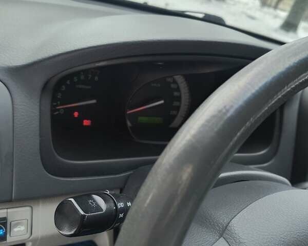 Серый Киа Черато, объемом двигателя 1.6 л и пробегом 180 тыс. км за 4500 $, фото 15 на Automoto.ua