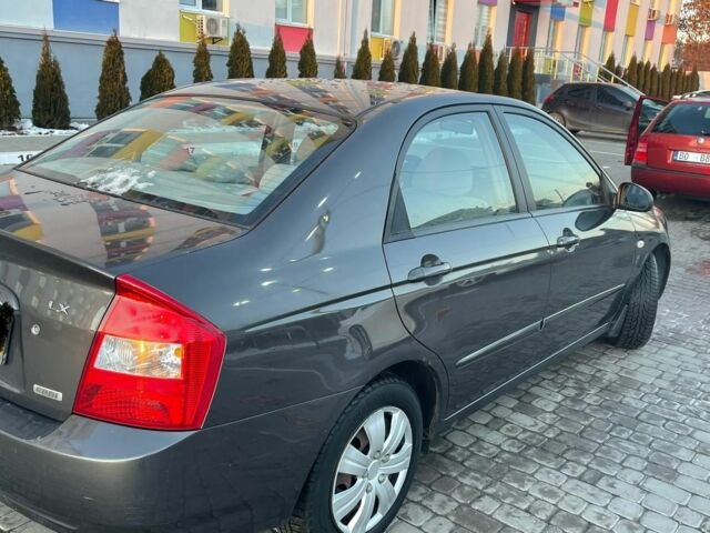 Сірий Кіа Черато, об'ємом двигуна 1.6 л та пробігом 233 тис. км за 2800 $, фото 1 на Automoto.ua