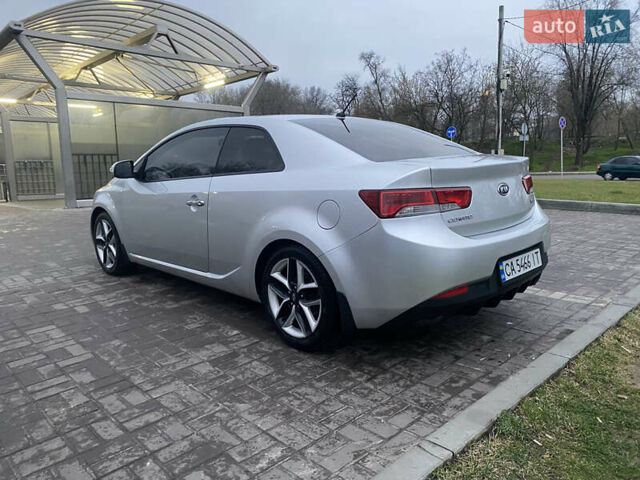 Сірий Кіа Черато, об'ємом двигуна 2 л та пробігом 120 тис. км за 7500 $, фото 15 на Automoto.ua