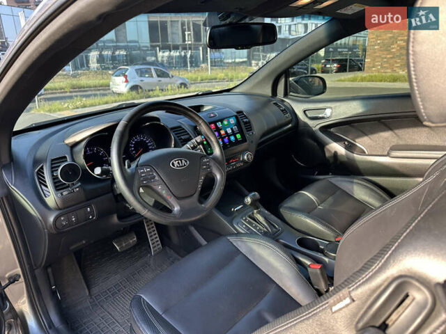 Серый Киа Черато, объемом двигателя 1.6 л и пробегом 135 тыс. км за 11000 $, фото 9 на Automoto.ua