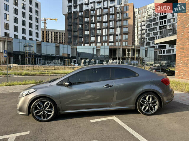 Серый Киа Черато, объемом двигателя 1.6 л и пробегом 135 тыс. км за 11000 $, фото 3 на Automoto.ua