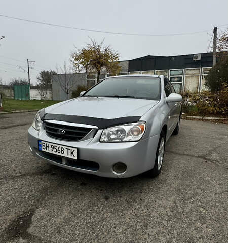 Серый Киа Черато, объемом двигателя 1.98 л и пробегом 166 тыс. км за 4099 $, фото 1 на Automoto.ua