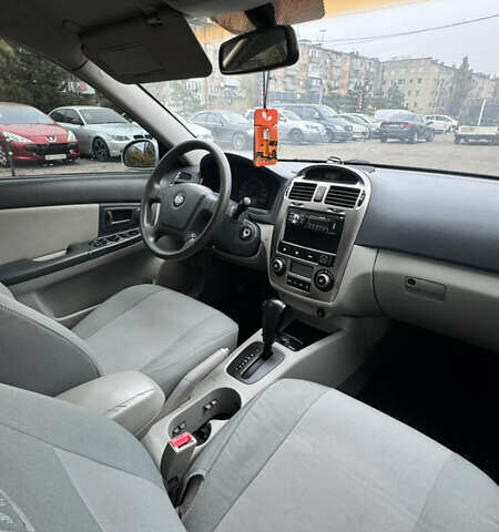 Серый Киа Черато, объемом двигателя 1.98 л и пробегом 166 тыс. км за 4099 $, фото 24 на Automoto.ua