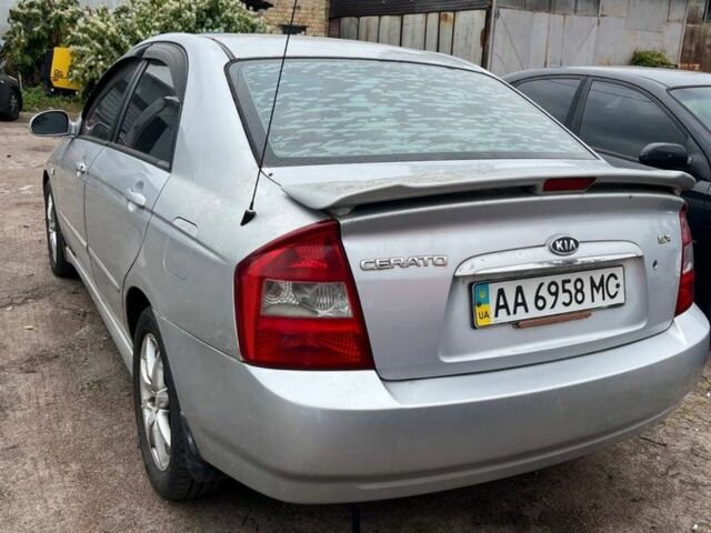 Серый Киа Черато, объемом двигателя 2 л и пробегом 3 тыс. км за 2700 $, фото 3 на Automoto.ua