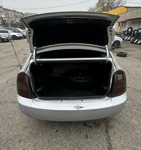 Серый Киа Черато, объемом двигателя 1.98 л и пробегом 166 тыс. км за 4099 $, фото 14 на Automoto.ua