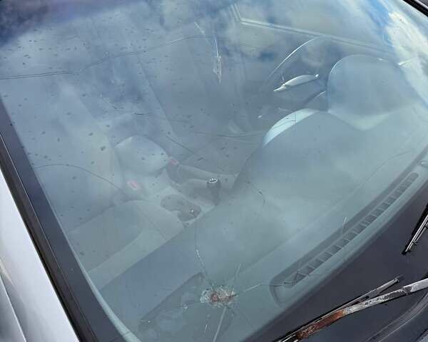 Серый Киа Черато, объемом двигателя 1.6 л и пробегом 178 тыс. км за 2900 $, фото 28 на Automoto.ua