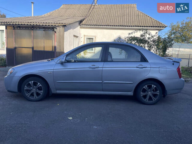 Серый Киа Черато, объемом двигателя 1.6 л и пробегом 178 тыс. км за 4500 $, фото 4 на Automoto.ua