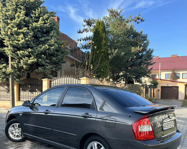 Серый Киа Черато, объемом двигателя 1.98 л и пробегом 275 тыс. км за 4300 $, фото 4 на Automoto.ua